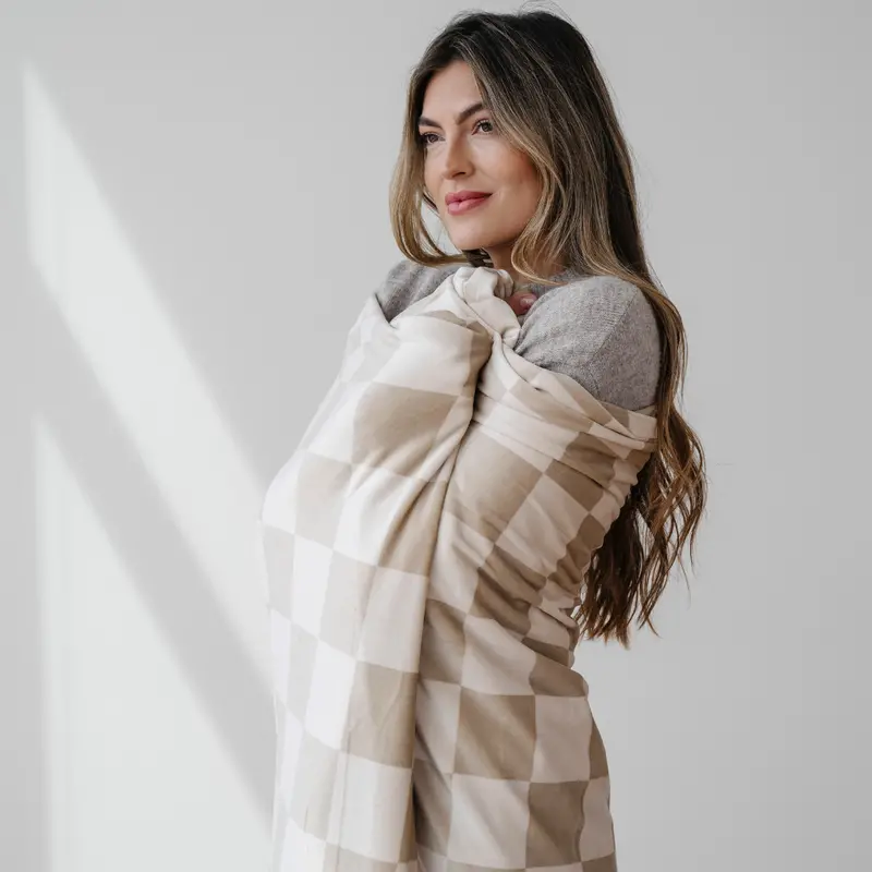 MINKY Stretch-Knit Soft Throw Blanket