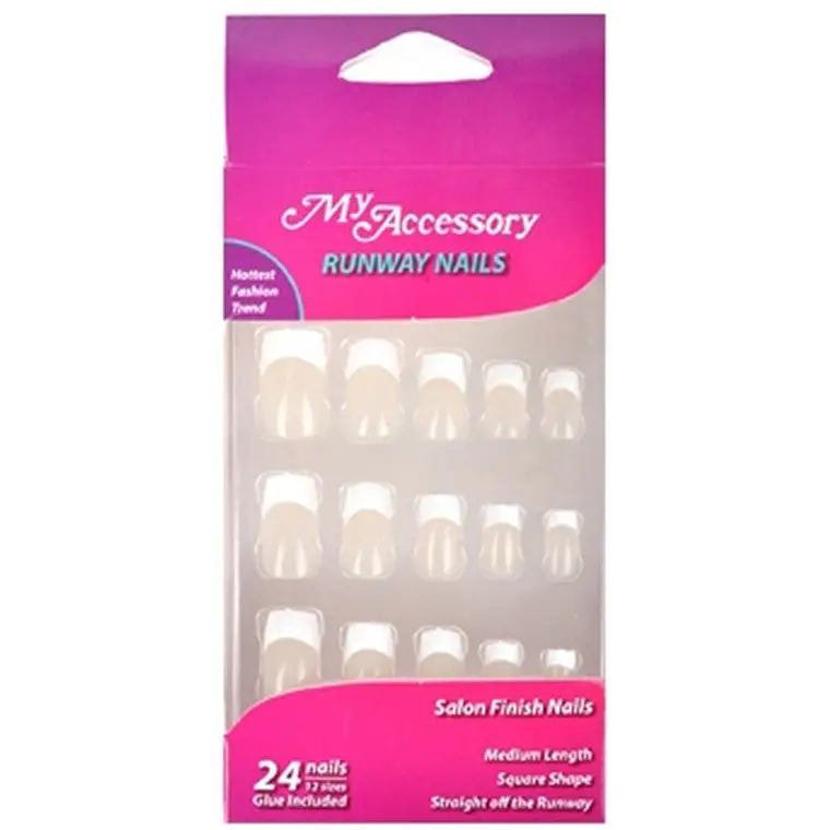Natural-Looking French Tip Fake Nails