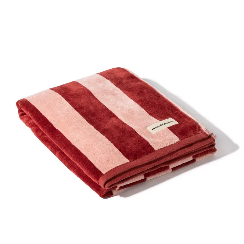 Quick-Dry Beach Towel – Oversized & Lightweight